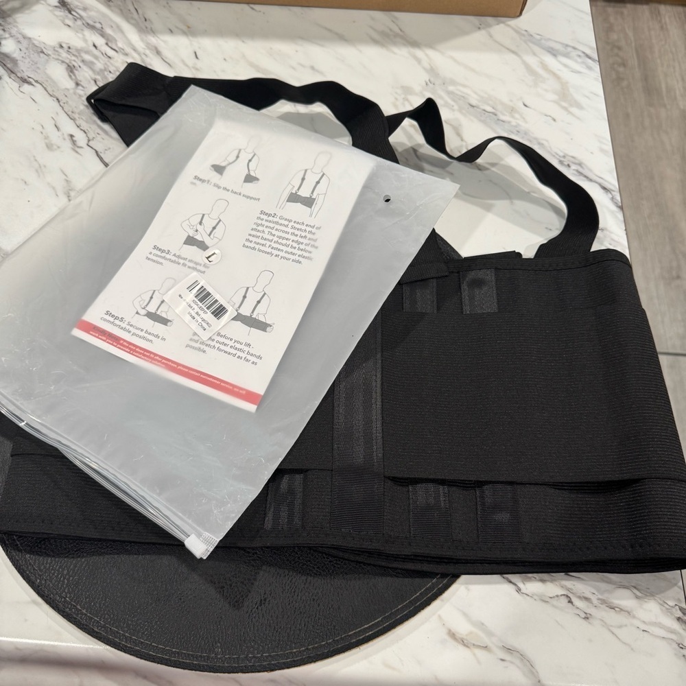 NEW  Adjustable lumbar support for men and women, size L - Picture 7 of 7